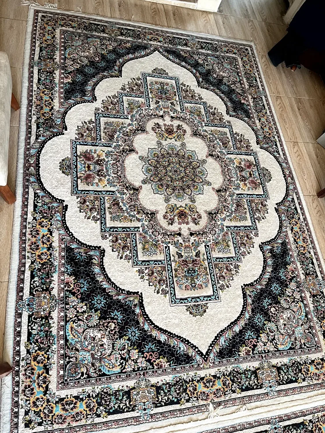 فرش ماشینی 6 متری|فرش|ورامین, ورامین|دیوار