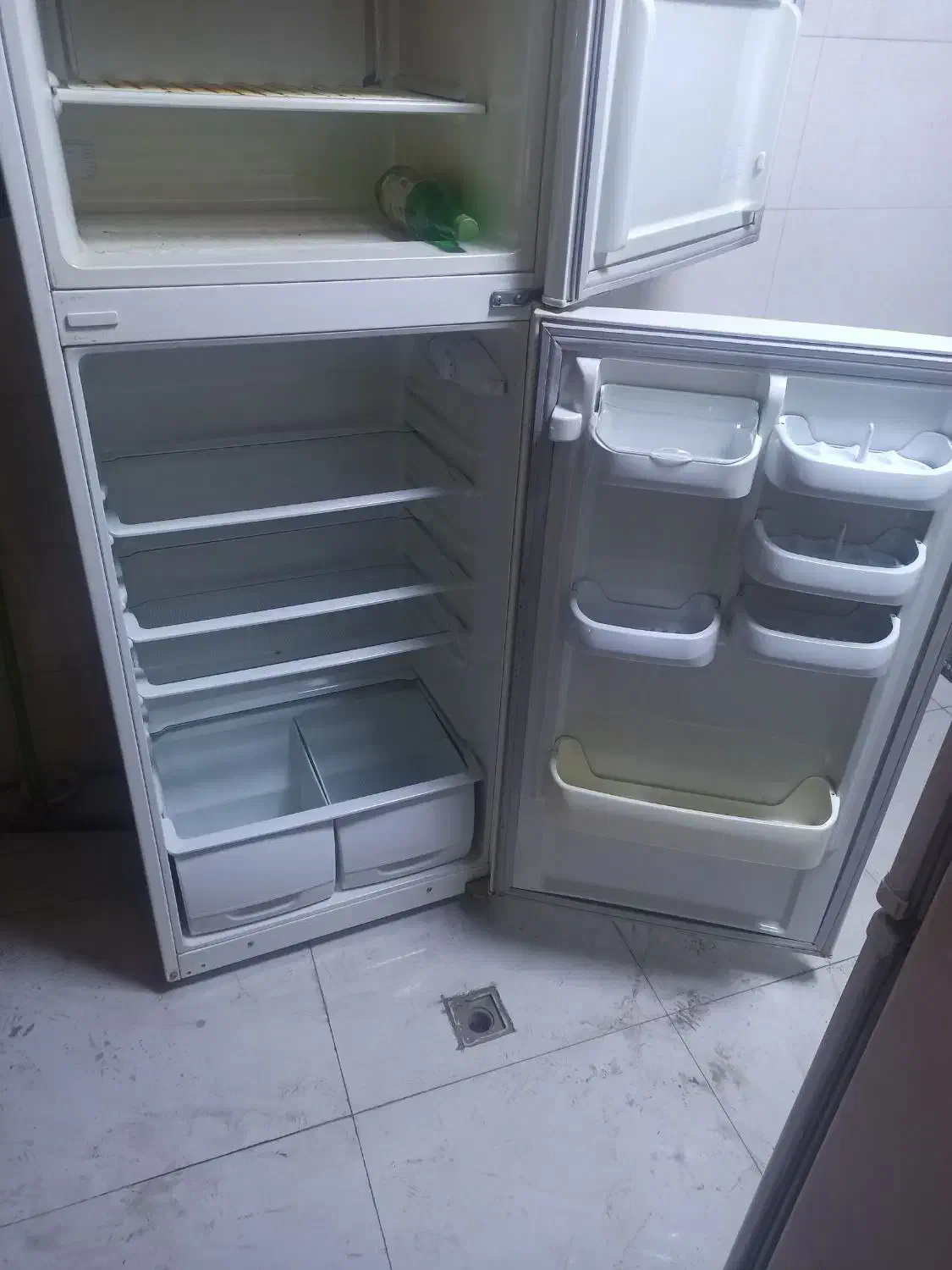 امرسال 18 فوت|یخچال و فریزر|سنندج, |دیوار