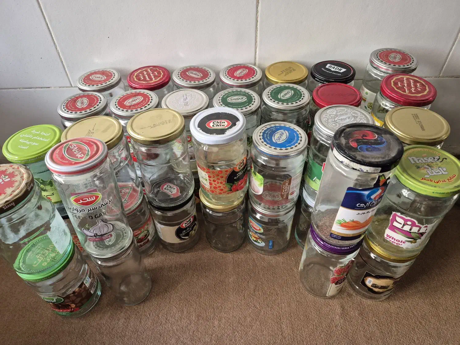 شیشه|ظروف نگهدارنده، پلاستیکی، یک‌بارمصرف|اقبالیه, |دیوار