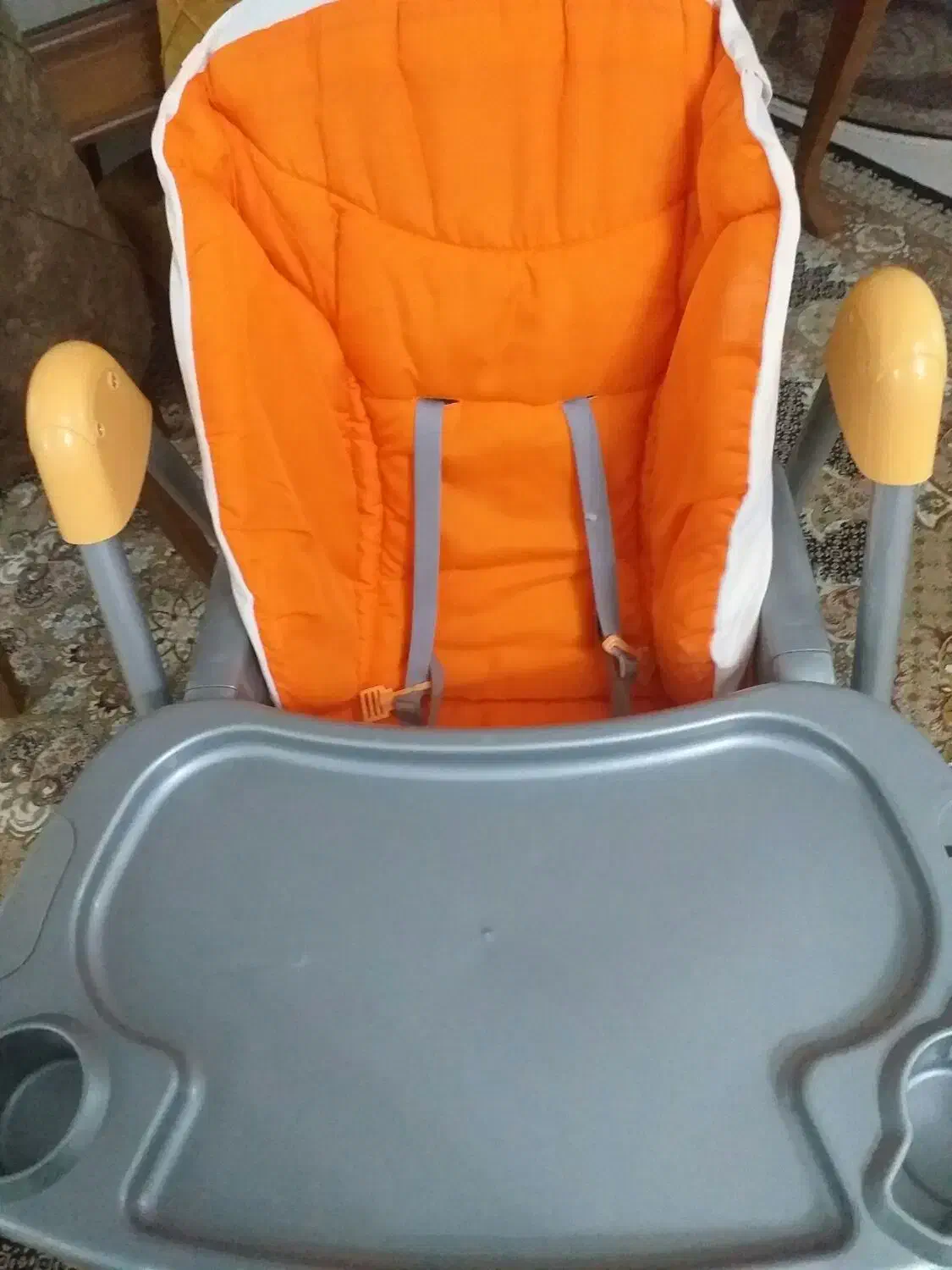 صندلی کودک|تخت و صندلی بچه|تبریز, |دیوار