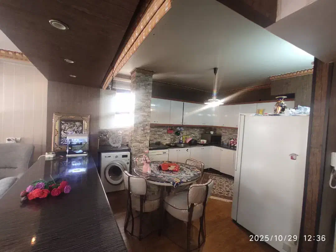 ویلایی ۲۴۰ متری قابل سکونت چهارباغ بالا|فروش زمین و ملک کلنگی|اصفهان, دانشگاه اصفهان|دیوار