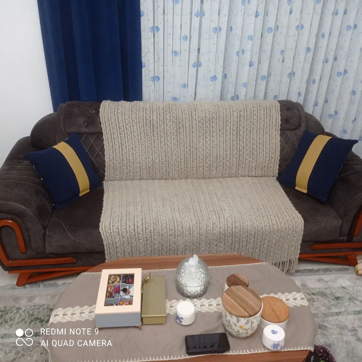 فروش مبل هفت نفره سالم|مبلمان خانگی و میز عسلی|نشتارود, |دیوار