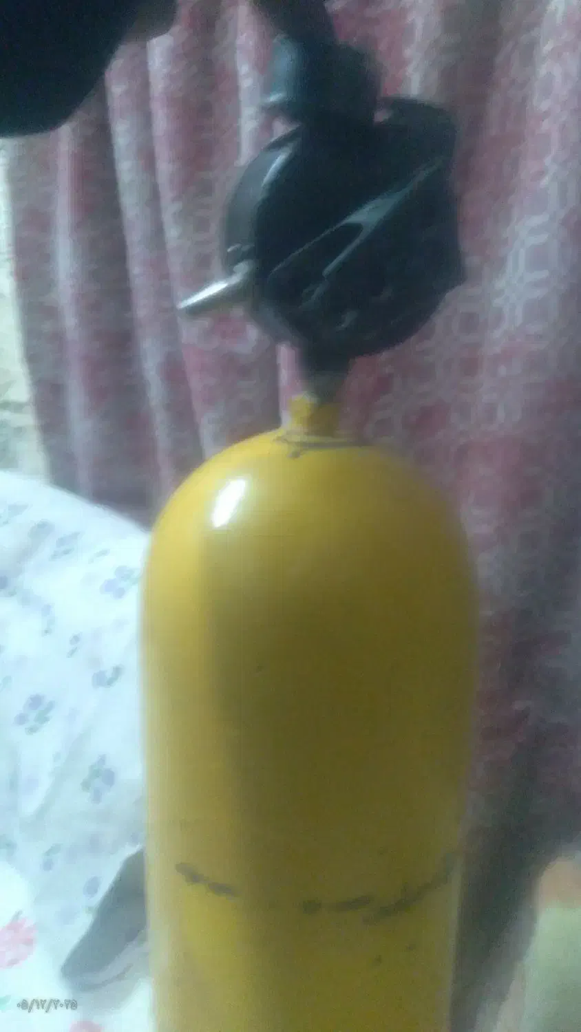 کپسول غواصی|غواصی و ورزش‌های آبی|بومهن, |دیوار