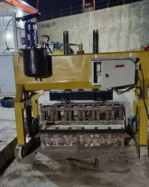 دستگاه نیمه اتومات بلوک زنی|ماشینآلات صنعتی|شاهرود, |دیوار