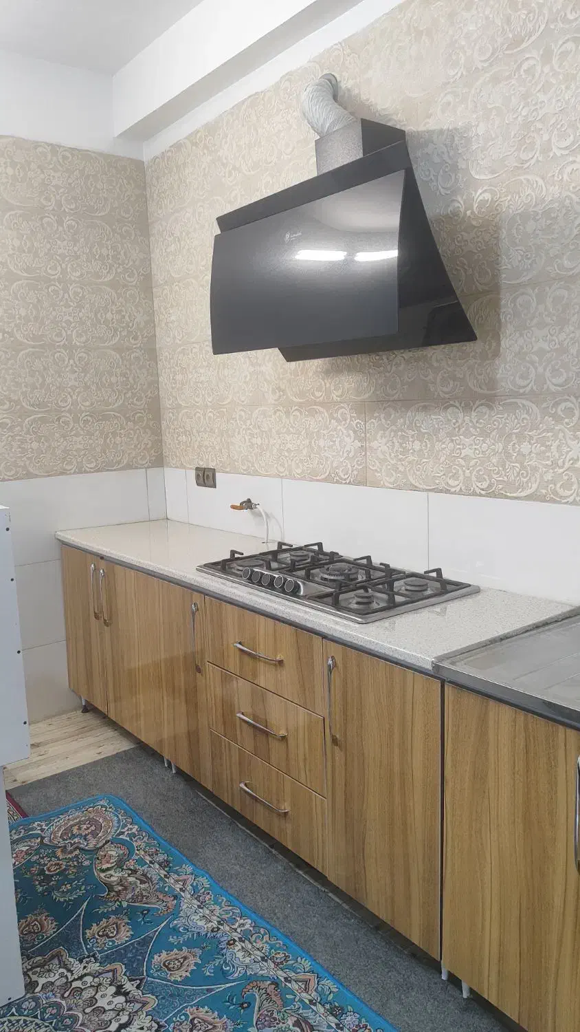 کابینت آشپزخانه زمینی|آب‌چکان و نظم‌دهنده ظروف|چاف و چمخاله, |دیوار