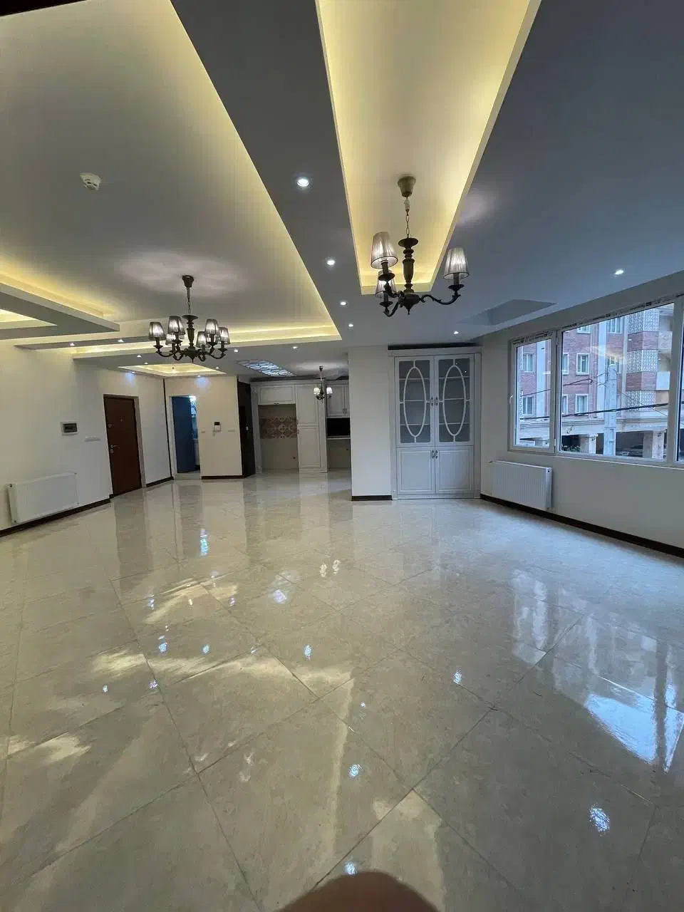 ۱۶۰ متر ۳ خواب سالن پرده خور فول ویو ابدی شهرک نفت