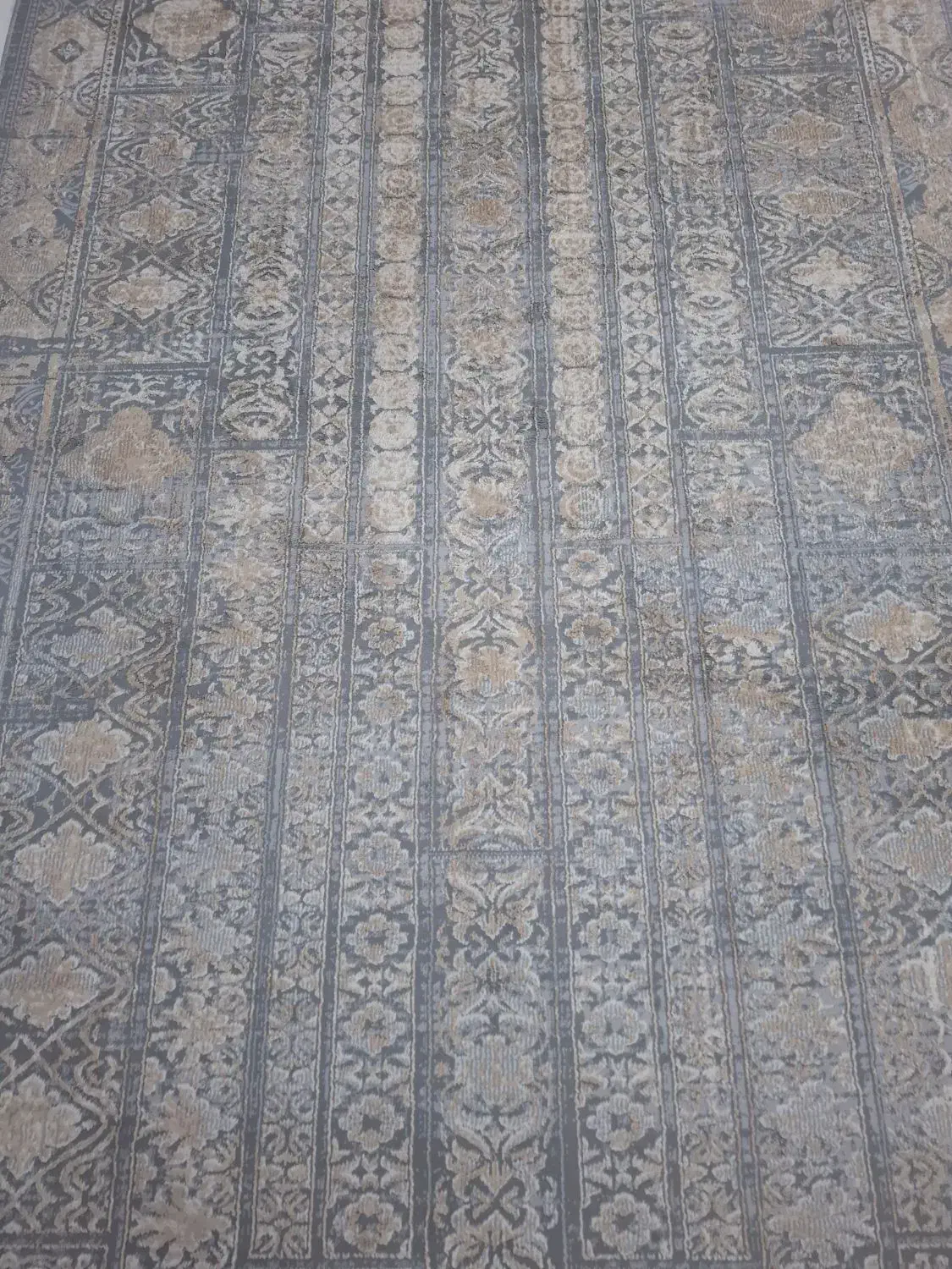 فرش آشپزخانه در حد نو بسیار زیبا|فرش|قدس, شهرقدس|دیوار