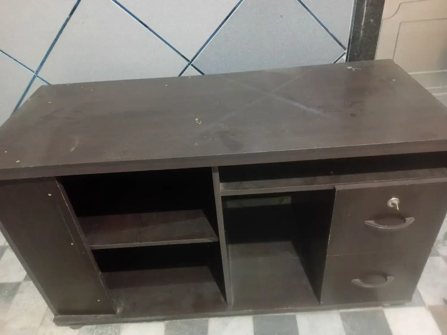 میز تحریر وکامپیوتر|میز تحریر و کامپیوتر|گنبد کاووس, |دیوار