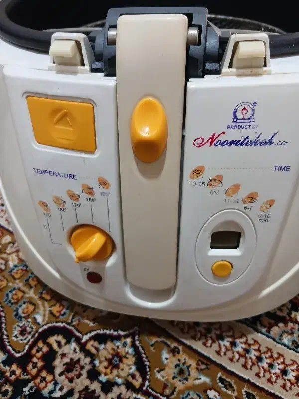 سرخ کن ۱۸۰۰ وات|اجاق گاز و لوازم برقی پخت‌وپز|فردیس, شهرک شهید حسینی|دیوار