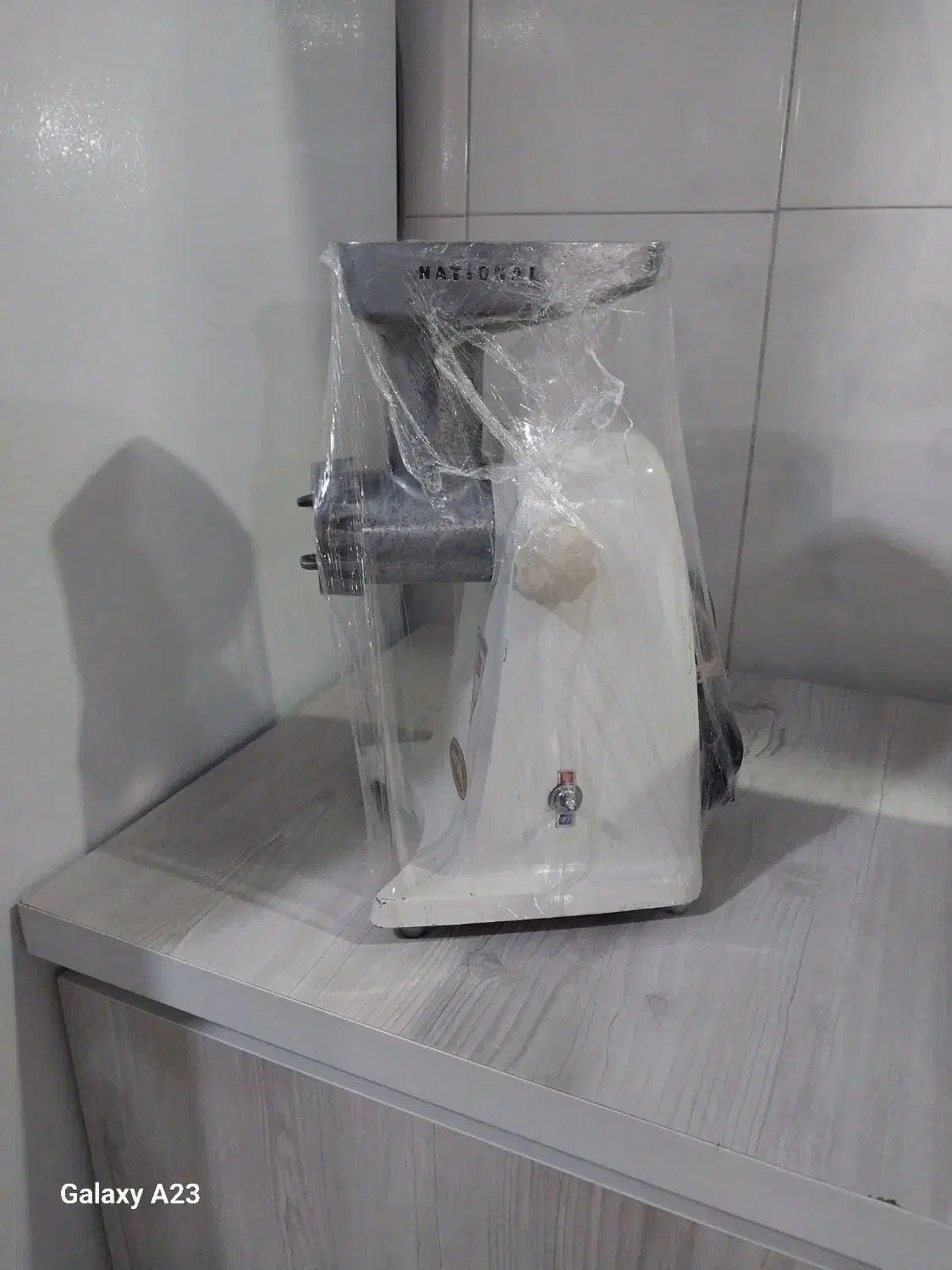 توستر و چرخ گوشت سالم|سایر لوازم برقی|نسیمشهر, |دیوار