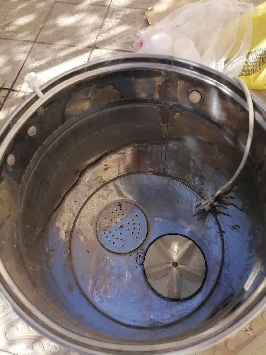 لباسشویی|ماشین لباسشویی و خشک‌کن لباس|مرند, |دیوار