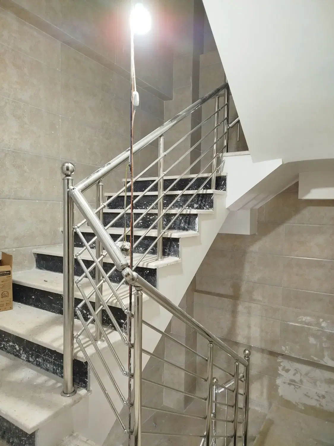 نرده استیل|خدمات پیشه و مهارت|رشت, انصاری|دیوار