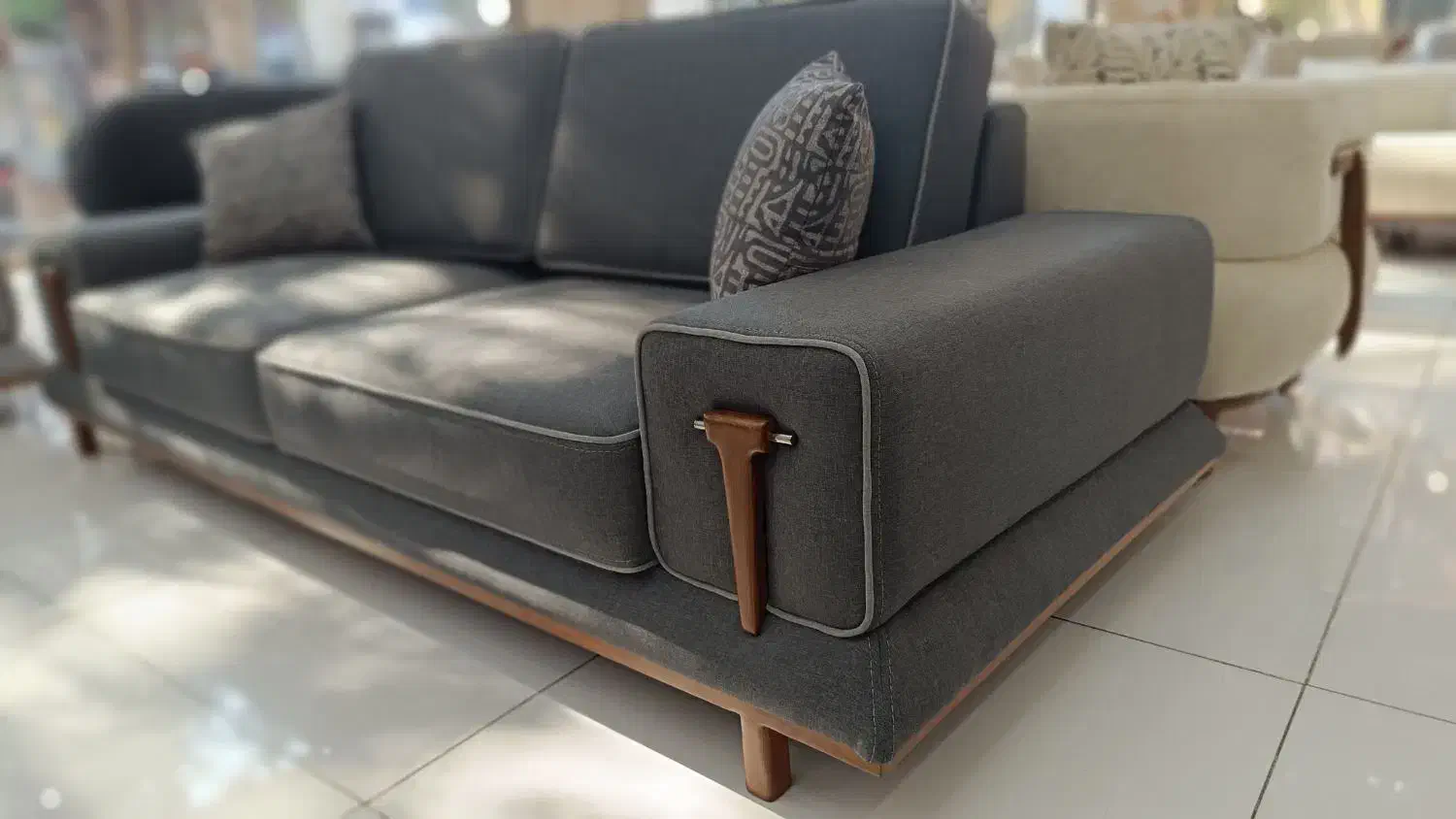 تاپایان امروز با ۴۰درصدجشنواره تخفیف|مبلمان خانگی و میز عسلی|ساری, |دیوار