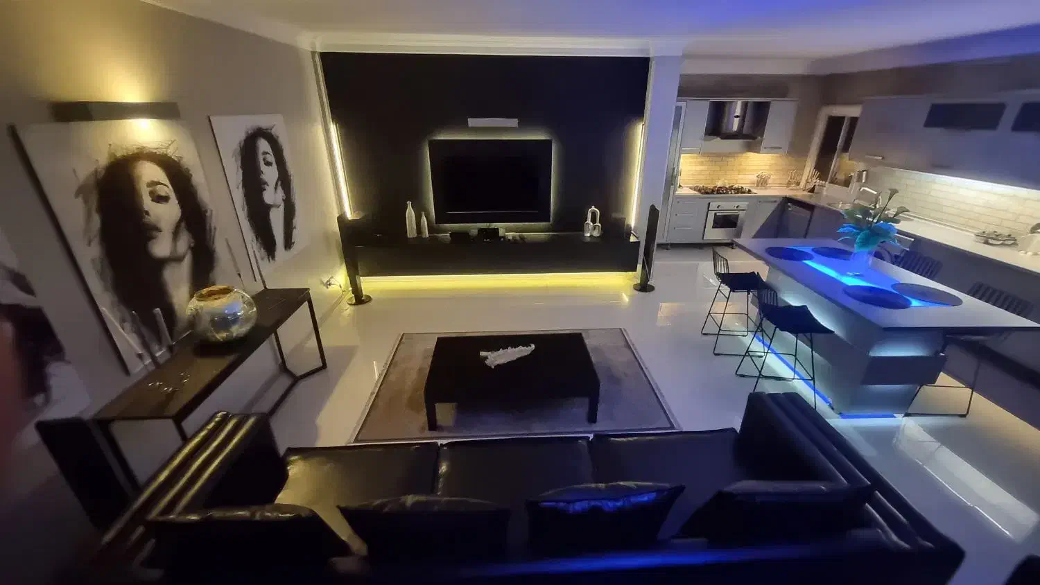 فول مبله ماهانه زیبای نیاوران|اجارهٔ کوتاهمدت آپارتمان و سوئیت|تهران, جماران (نیاوران)|دیوار