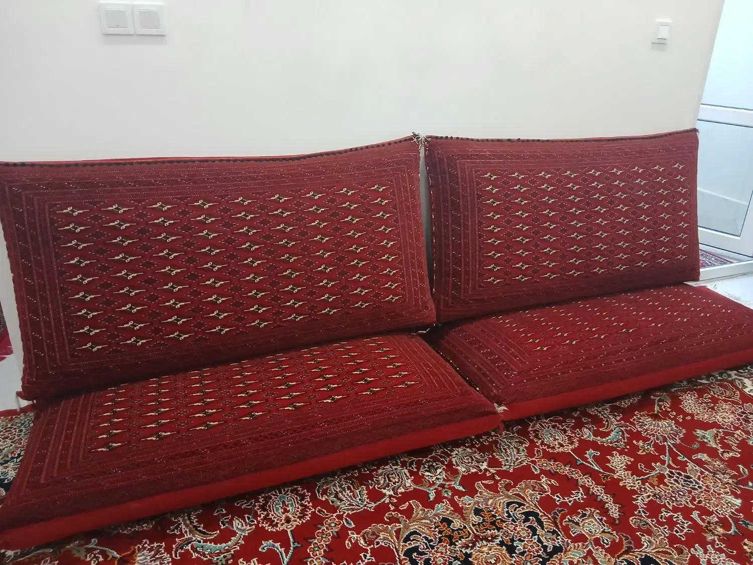 پشتی دستی ترکمن سایز بزرگ|پشتی|مشهد, دانشجو|دیوار