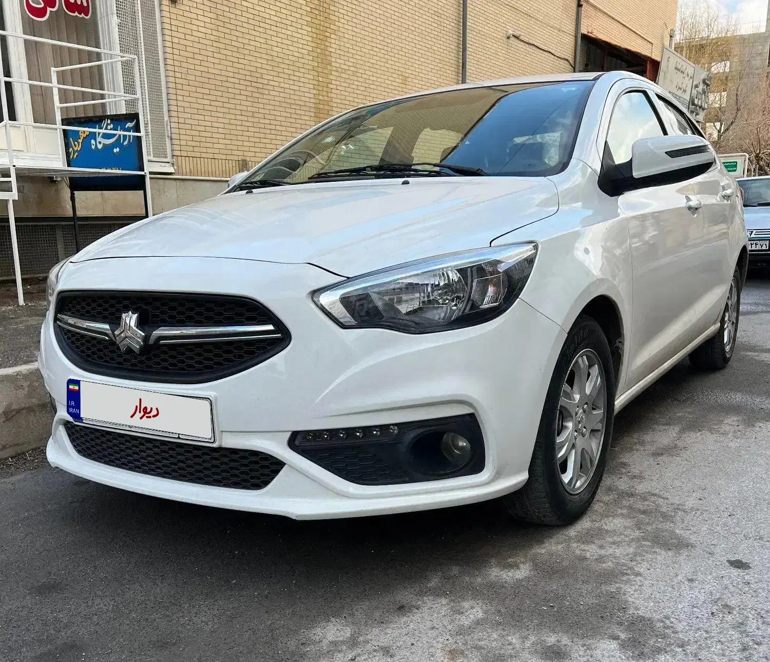 شاهین 1402 سانروف دار|خودرو سواری و وانت|شهرکرد, |دیوار