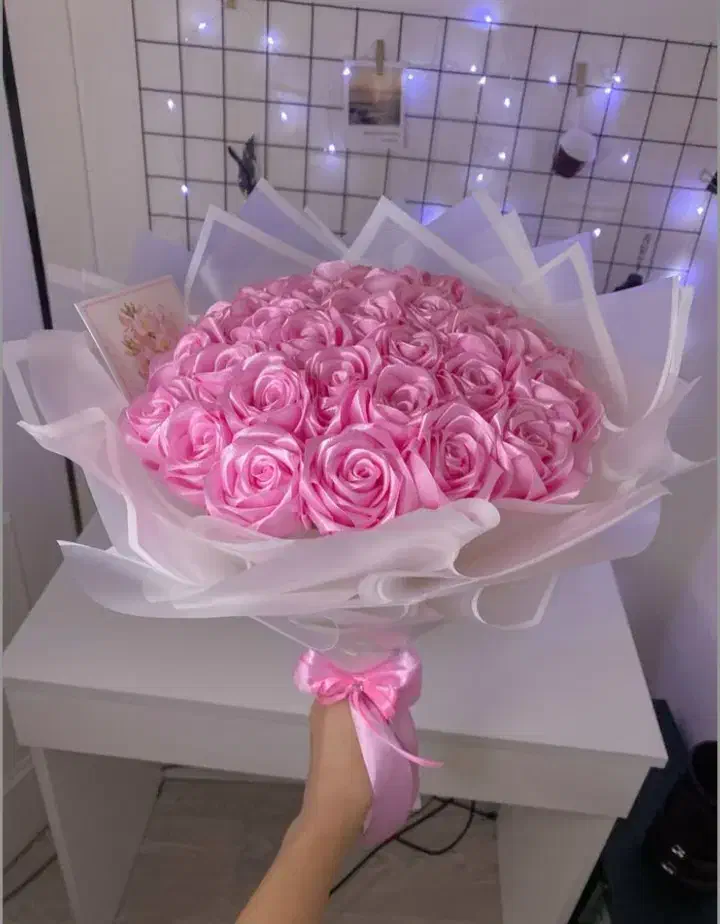 دسته گل های زیبا برای روز زن ولنتاین روز دختر و...|گل مصنوعی|همدان, |دیوار