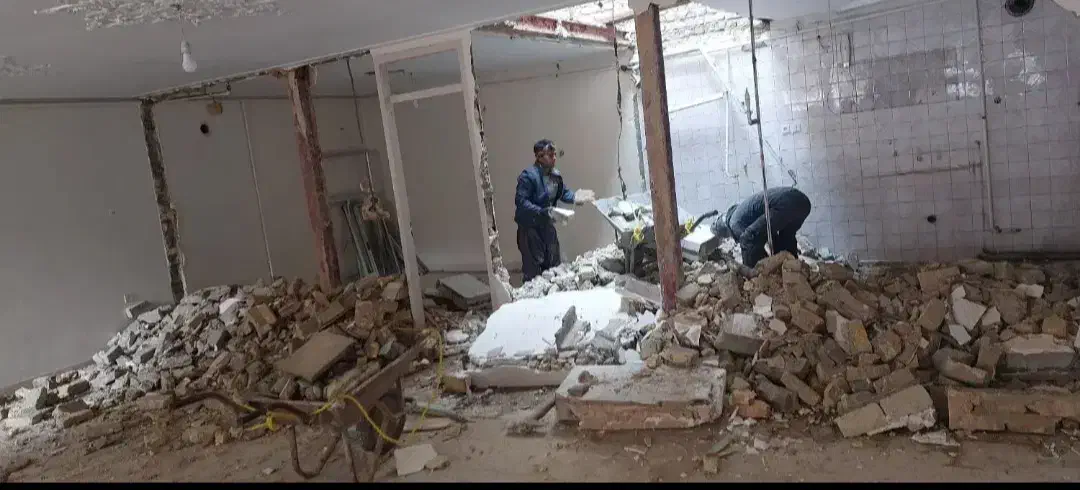 تخریب ساختمان کندن کاری دیوار چینی چاه کنی|خدمات پیشه و مهارت|اراک, |دیوار