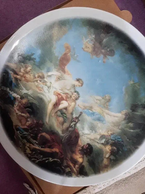 بشقاب دیوار کوب آنتیک|کلکسیون اشیاء عتیقه|تهران, هاشمی|دیوار