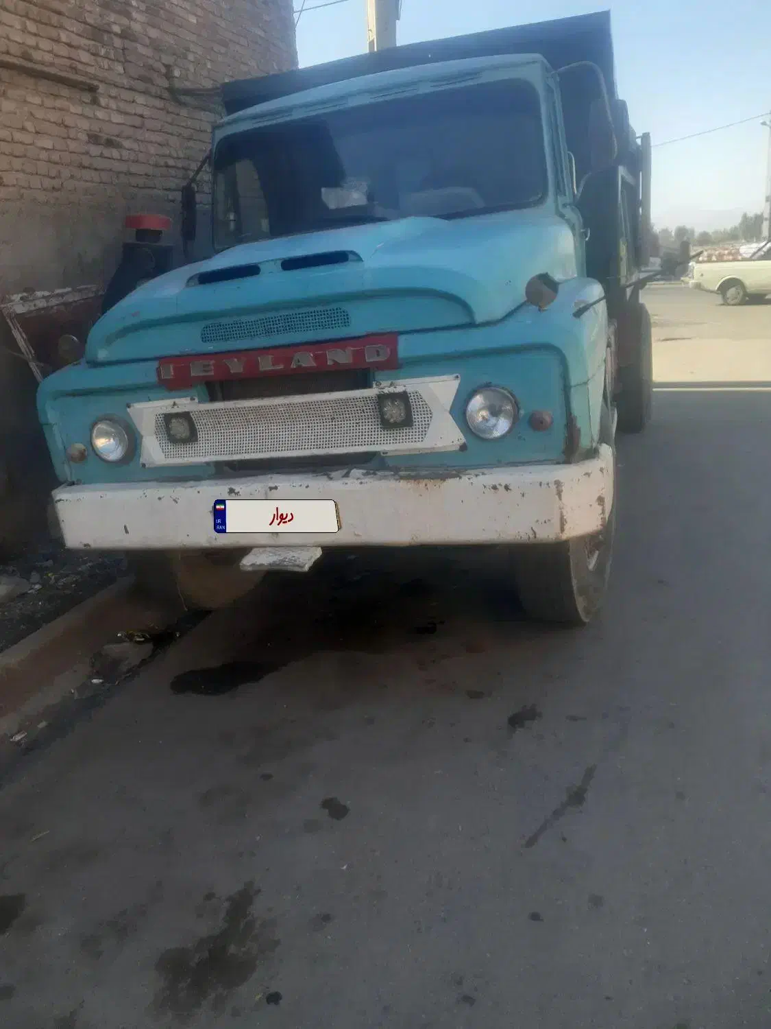 کمپرس لیلاند|خودرو سنگین|خوی, |دیوار