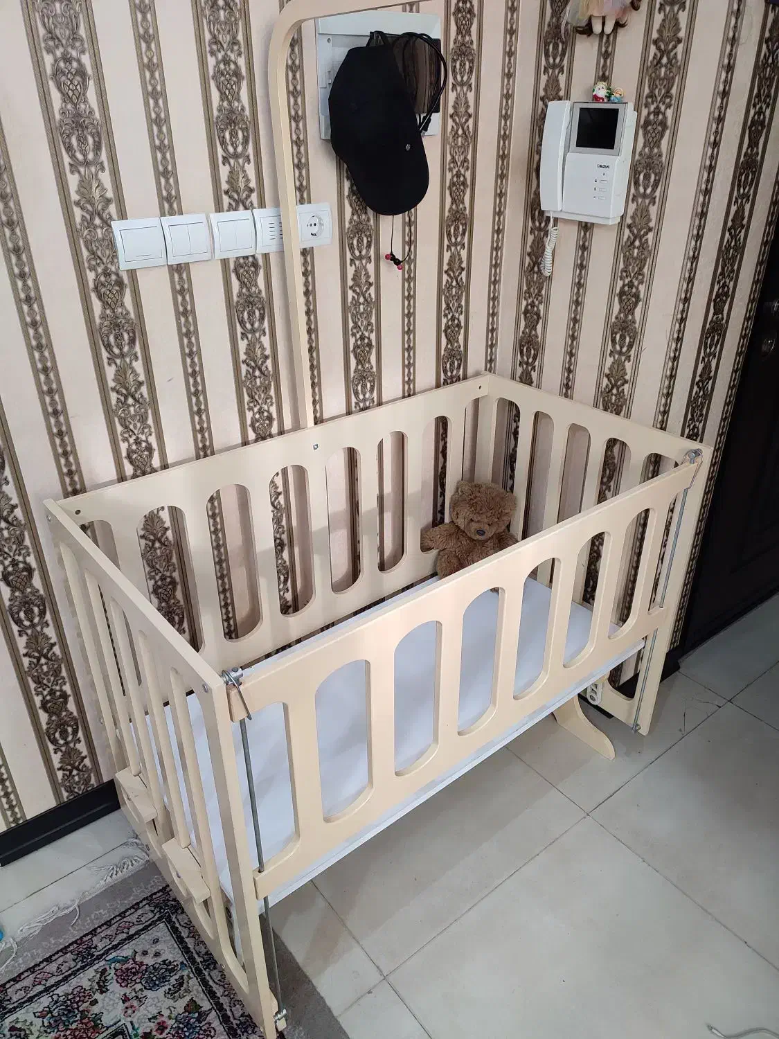 تخت و گهواره کودک|تخت و صندلی بچه|تهران, امیریه|دیوار
