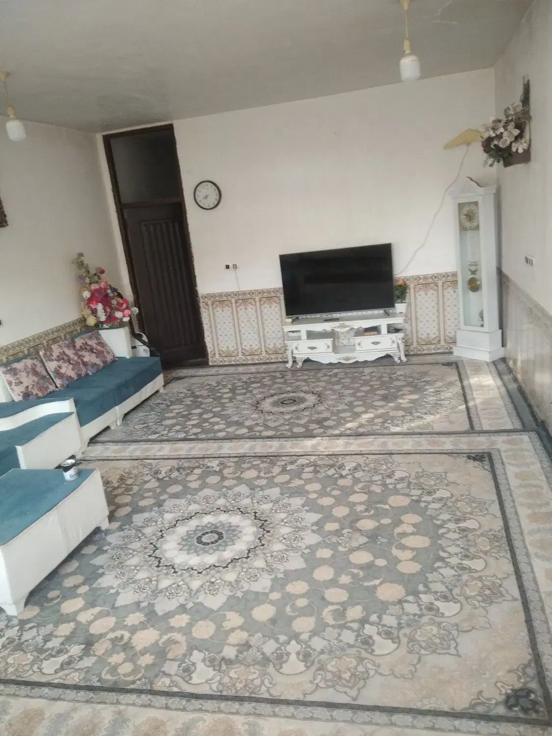 سویت مبله روزانه نزدیک دریاچه کیو با پارکینگ|اجارهٔ کوتاهمدت آپارتمان و سوئیت|خرمآباد, |دیوار