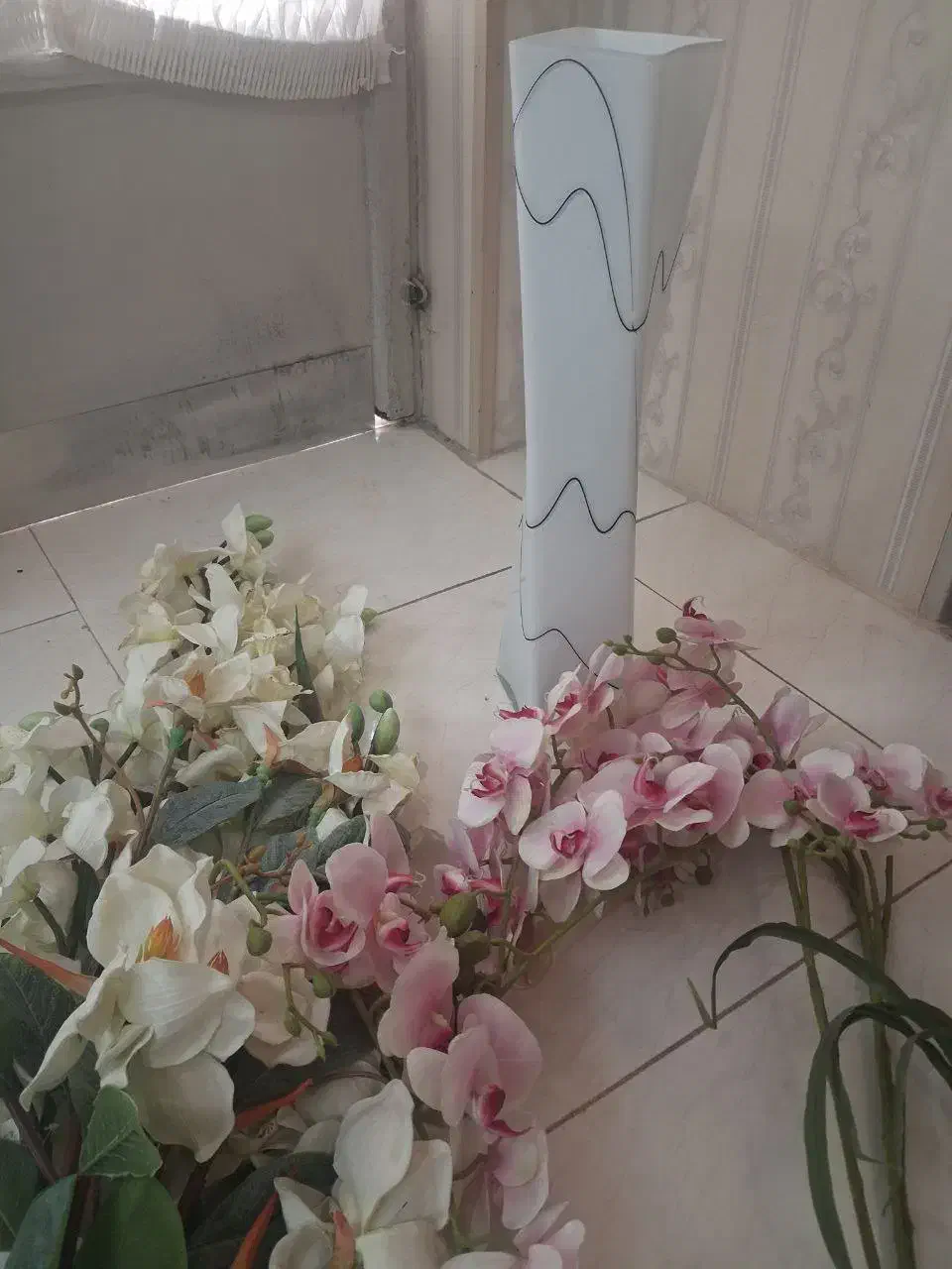 گل با گلدان|گل مصنوعی|مشهد, کارمندان دوم|دیوار