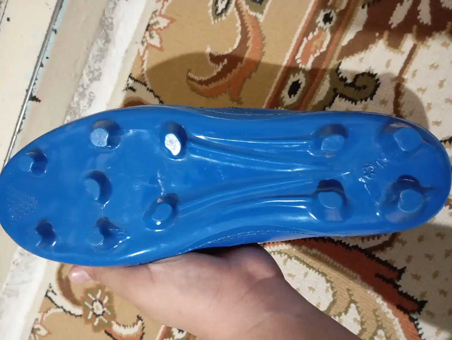 یک جفت کفش استوک  برای فوتبال معاوضه با کفش سالنی|کیف، کفش، کمربند|خرم‌آباد, |دیوار