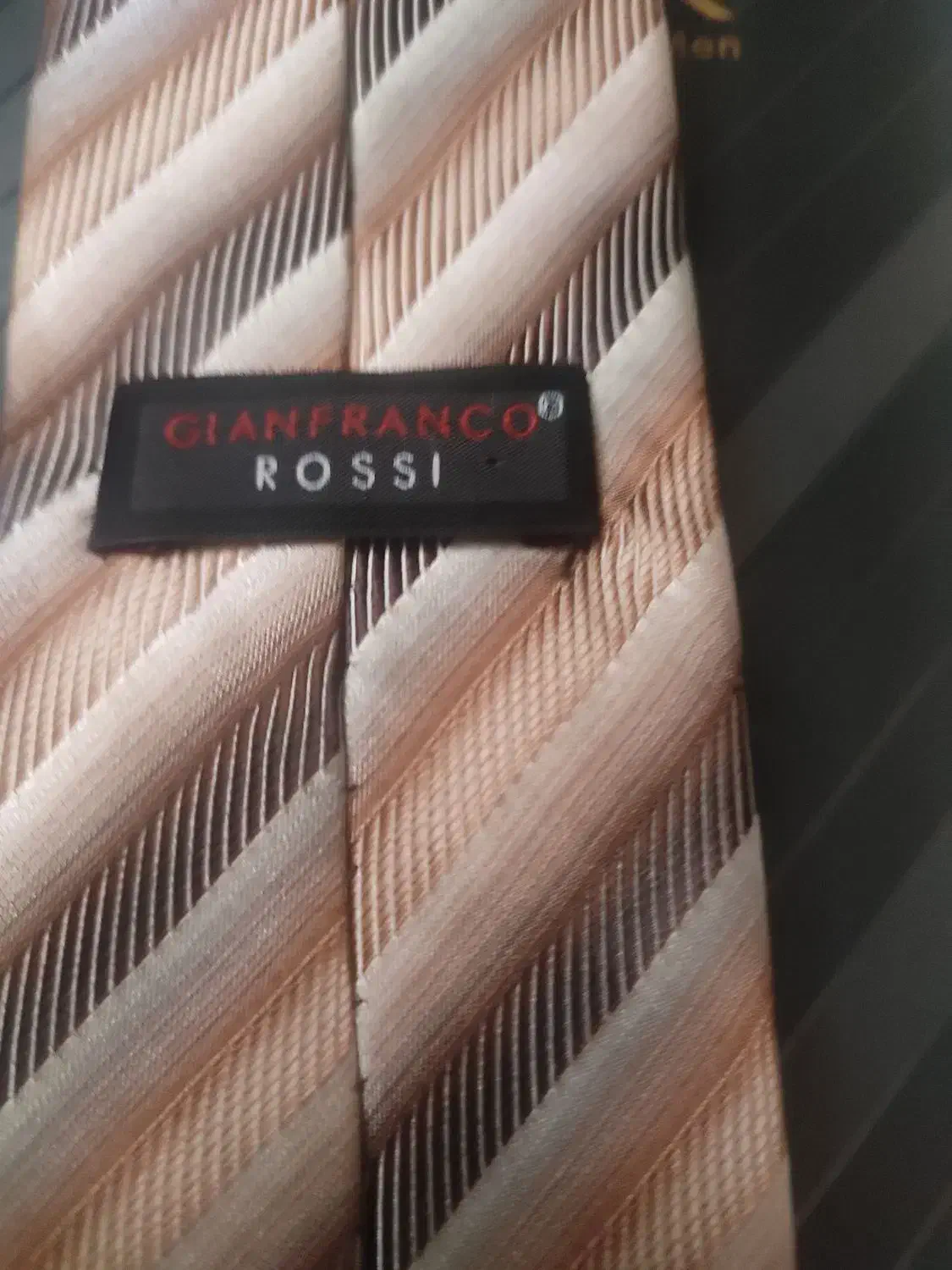 کروات ژیان فرانکو روسی|لباس|فولادشهر, B8|دیوار