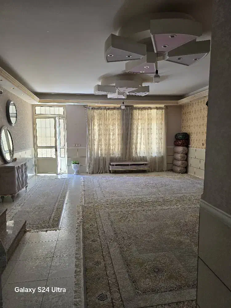 فروش منزل دو طبقه|فروش خانه و ویلا|شیراز, بریجستون|دیوار