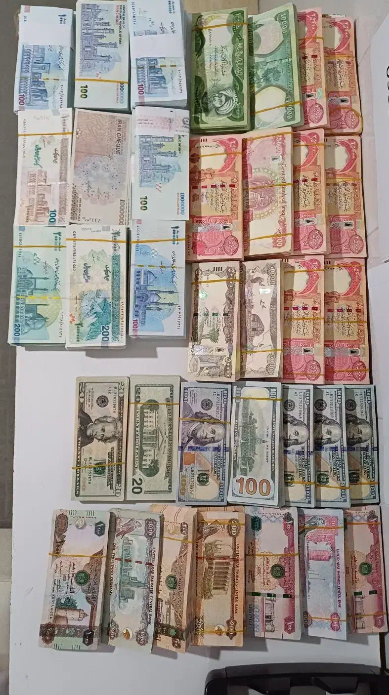 انواع اسکناس تزئینی وکلکسیونی و سینمایی|کلکسیون سکه، تمبر، اسکناس|مشهد, ادیب نیشابوری (شهرک غرب)|دیوار