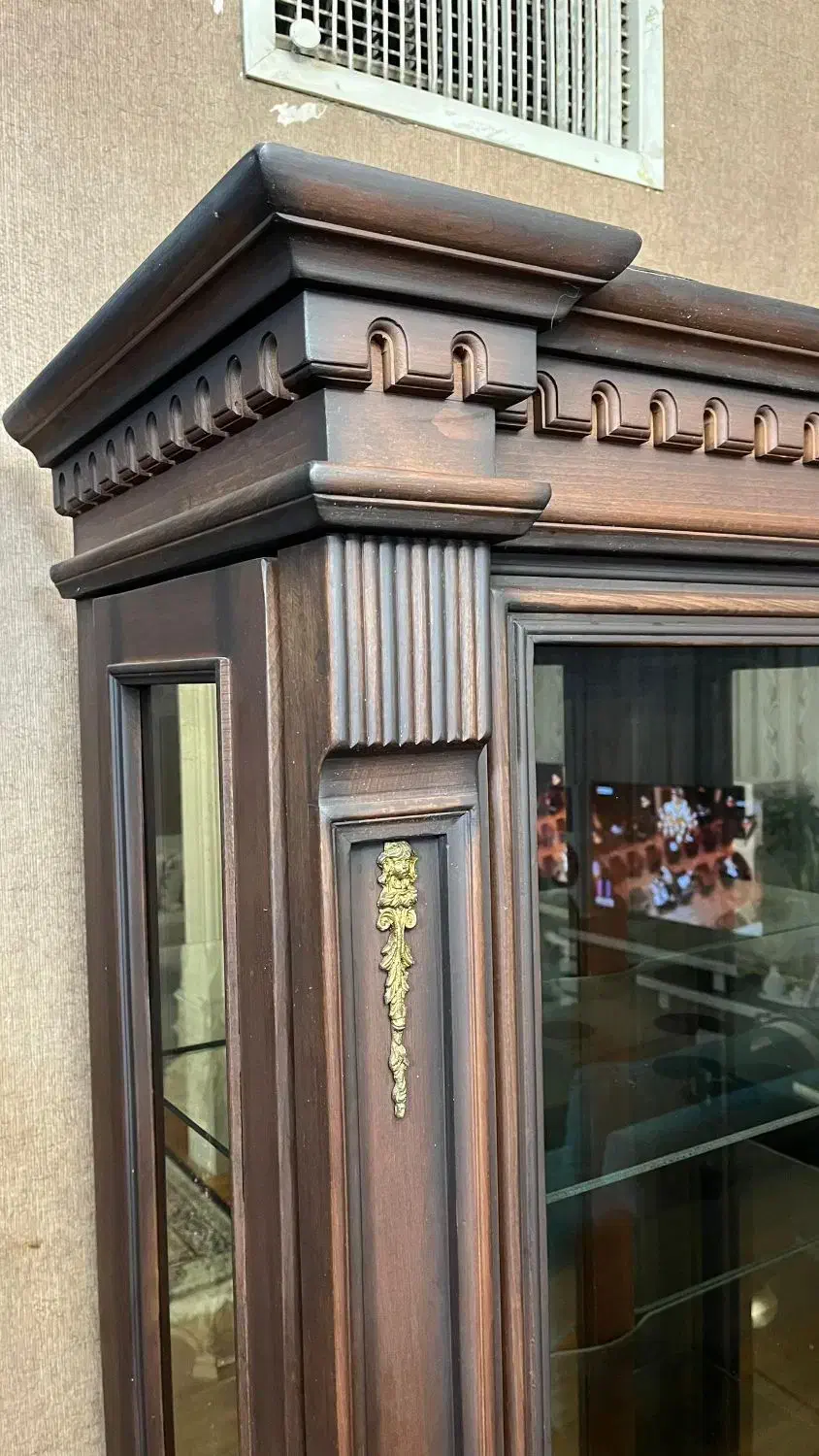 بوفه چوبی یا ویترین|بوفه، ویترین، کنسول|شاهین‌شهر, فیض|دیوار