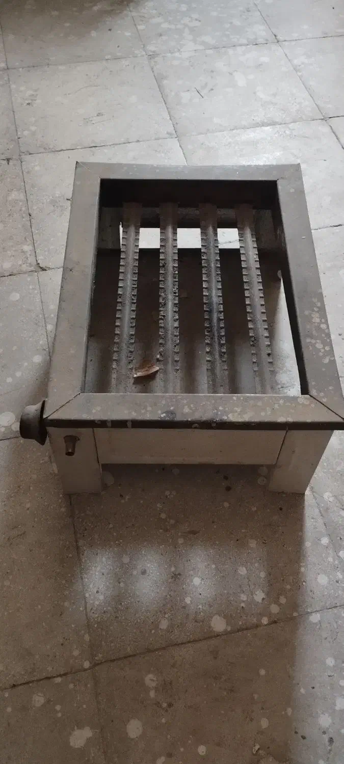 کباب پز گازی|اجاق گاز و لوازم برقی پخت‌وپز|رباط‌کریم, شهرک درخشان|دیوار