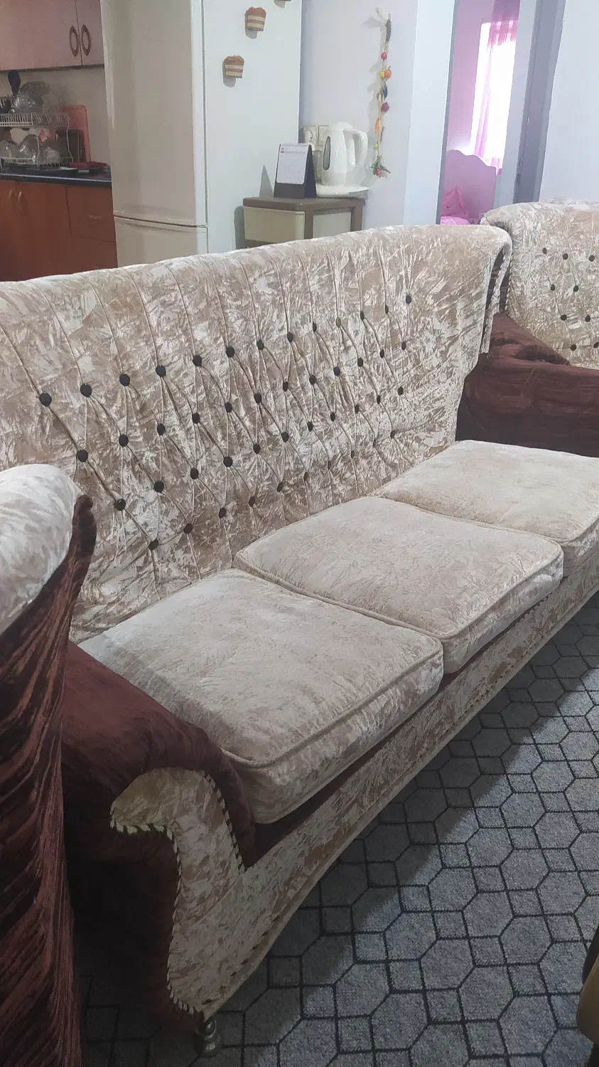 مبل ۷نفره|مبلمان خانگی و میز عسلی|محمودآباد, |دیوار