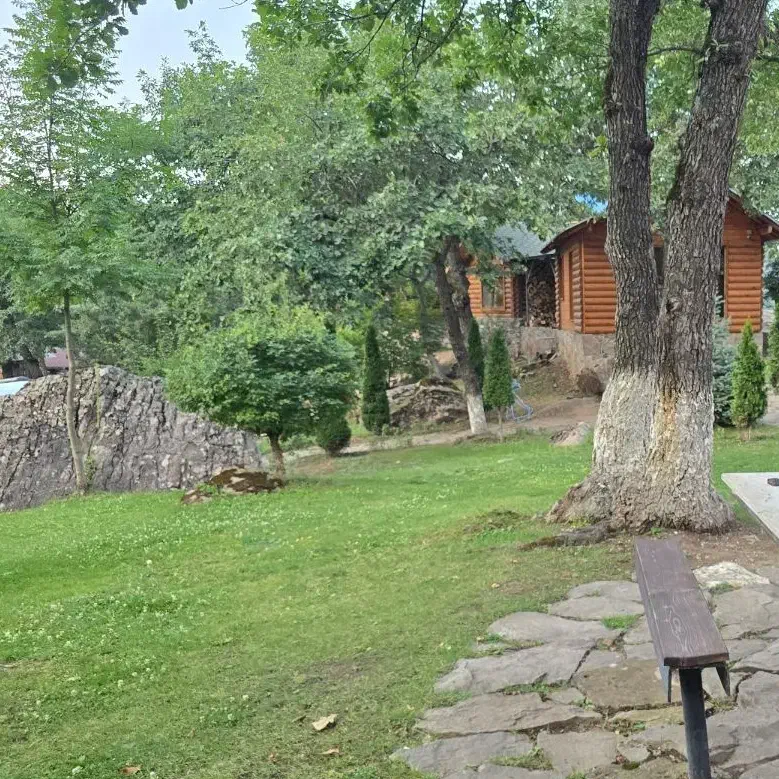 ویلا هزار باغ سیاخ دارنگون فاز یک سیخ|فروش زمین و ملک کلنگی|شیراز, ریشمک|دیوار