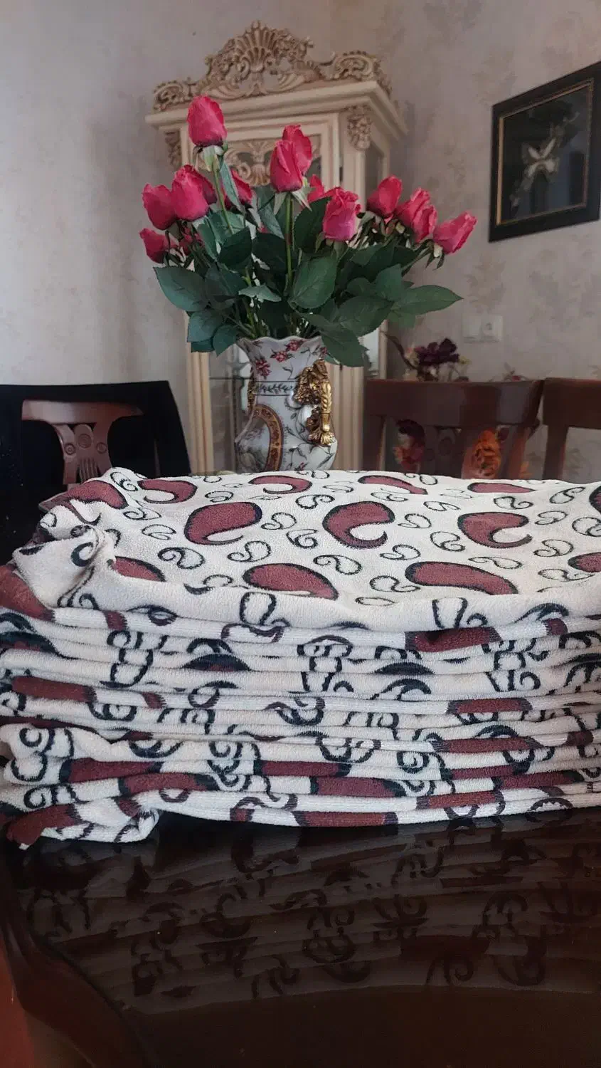 روبالشتی مخمل|رختخواب، بالش، پتو|خرم‌آباد, |دیوار