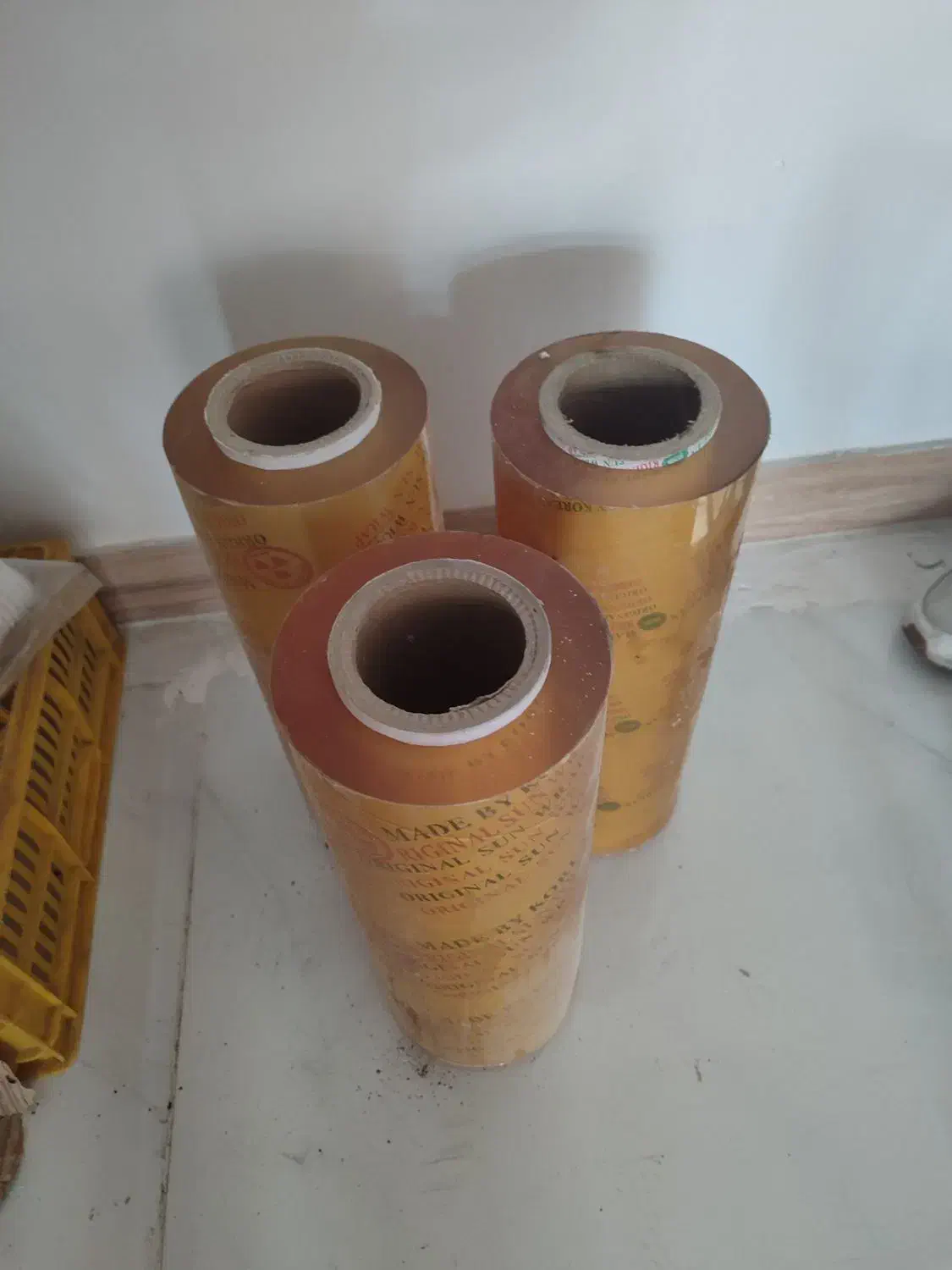 سلفون ۱۰۰۰متری سان رااپ کره|ظروف نگهدارنده، پلاستیکی، یک‌بارمصرف|هشتگرد, شهرک بار و بن|دیوار