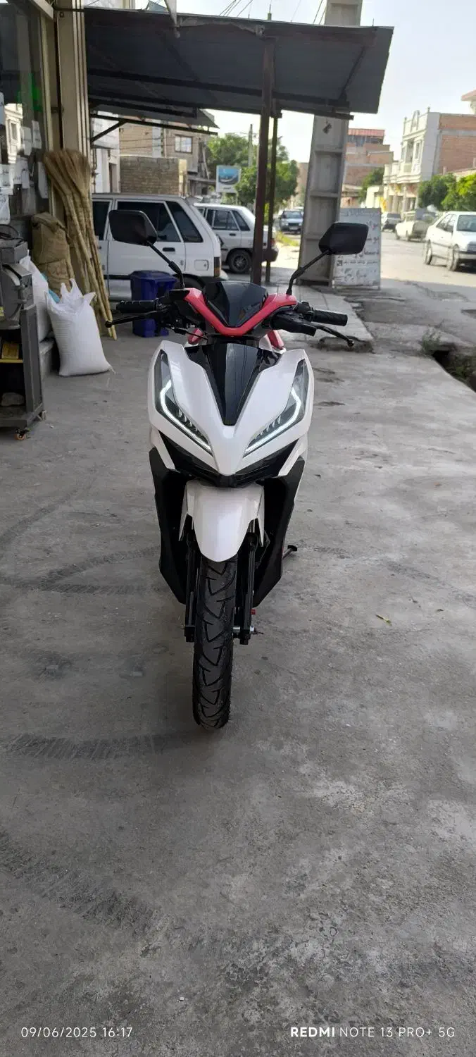 موتور کلیک بهپر 150|موتورسیکلت|آزادشهر, |دیوار