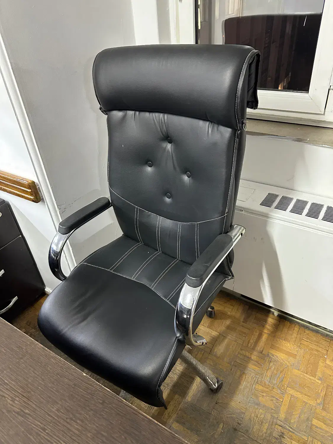 ۲ عدد صندلی مدیریتی|مبلمان اداری|تهران, جهاد|دیوار