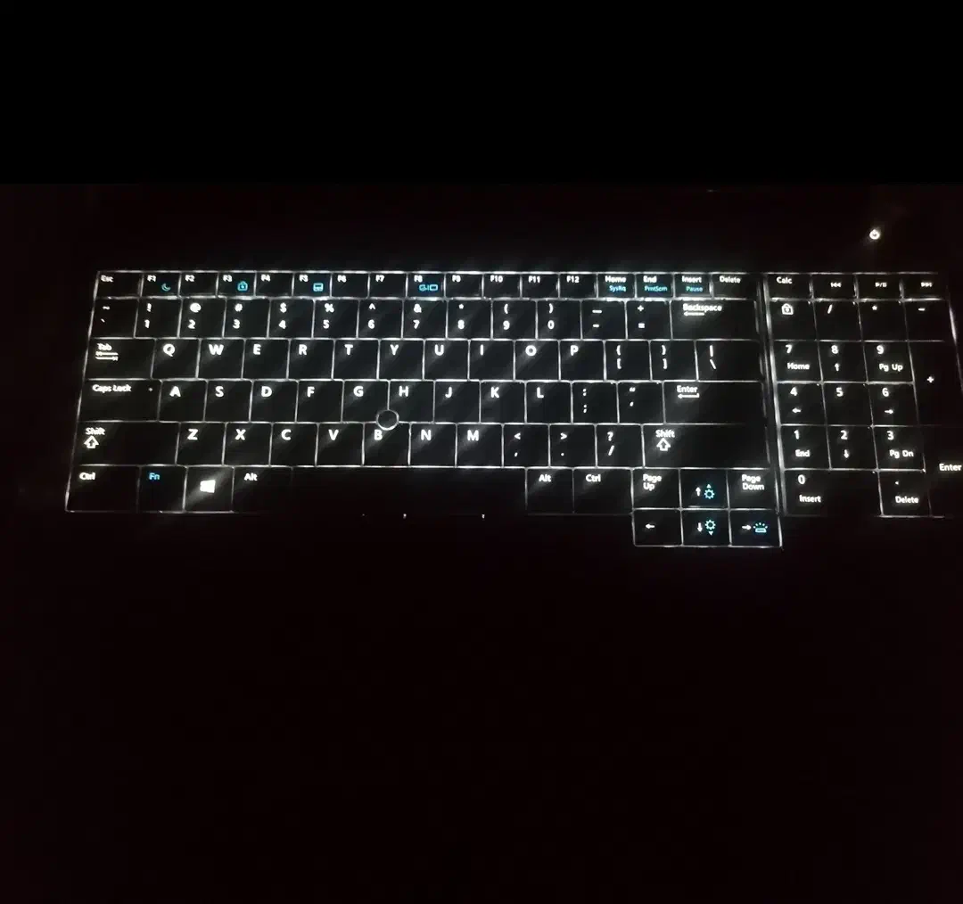 لپ تاپ دل 6540 i5 شش گیگ گرافیک رام8 هاردSSD|رایانه همراه|کرج, بنیاد|دیوار