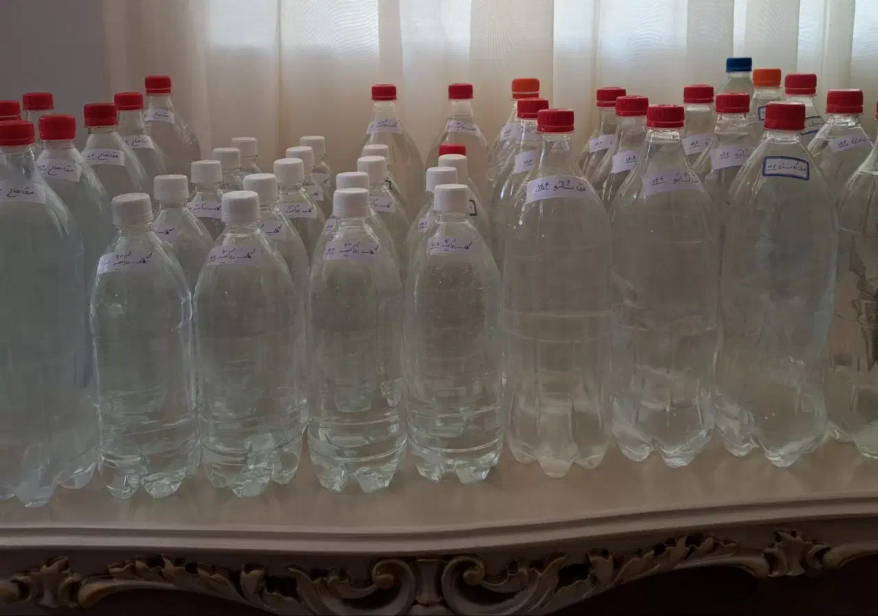 گلاب دوآتیشه و عرقیات خانگی وآبغوره عسگری|خوردنی و آشامیدنی|تربتحیدریه, ۴۵ متری|دیوار