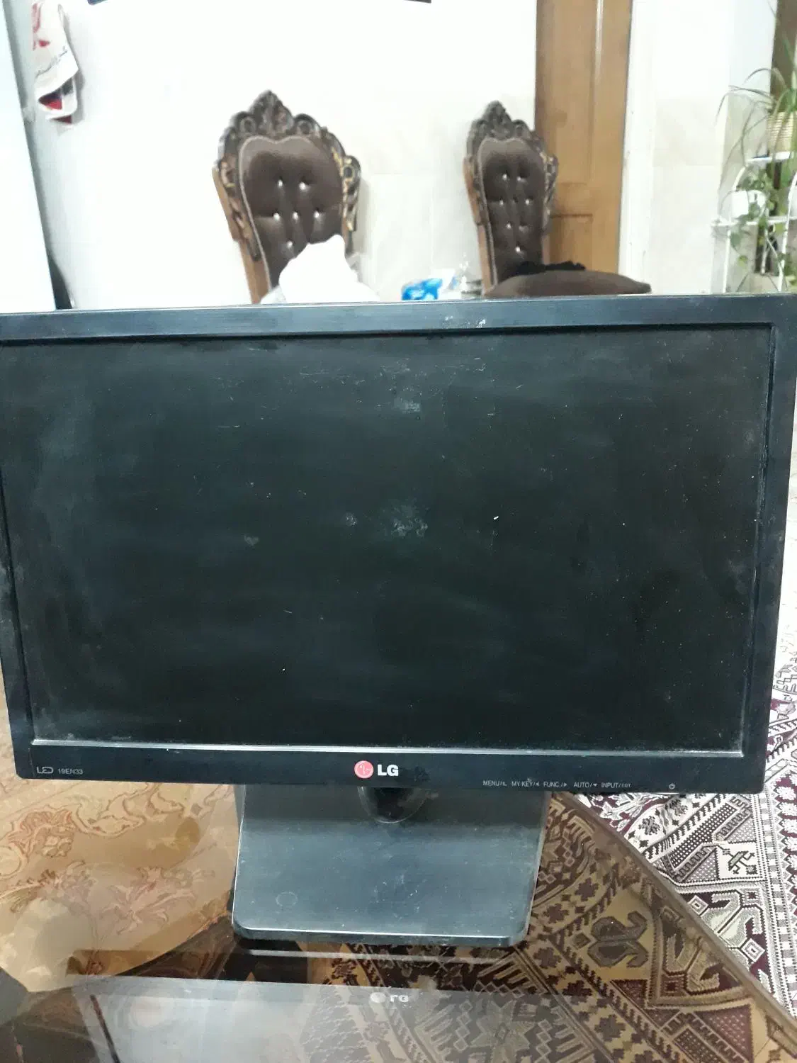 مانیتور ال جی ۱۹اینچ با کیفیت عالی|قطعات و لوازم جانبی رایانه|اصفهان, شهرک کاوه|دیوار