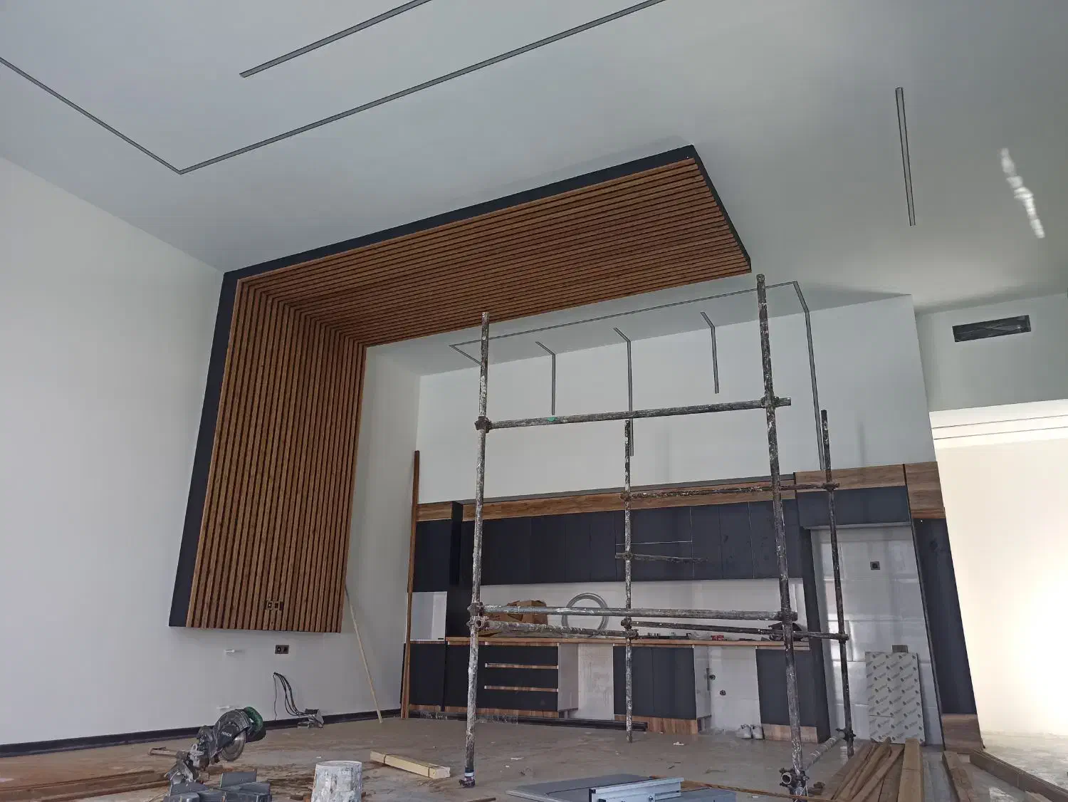 نصاب چوب ترمو، پله چوبی نقاشی چوب،کابینت قرنیز|خدمات پیشه و مهارت|هشتگرد, تهران دشت|دیوار