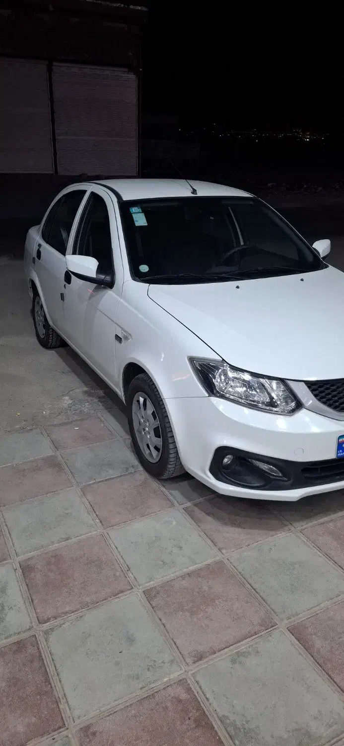 ساینا دوگانه شرکتی ۱۴۰۳|خودرو سواری و وانت|چهارباغ, |دیوار