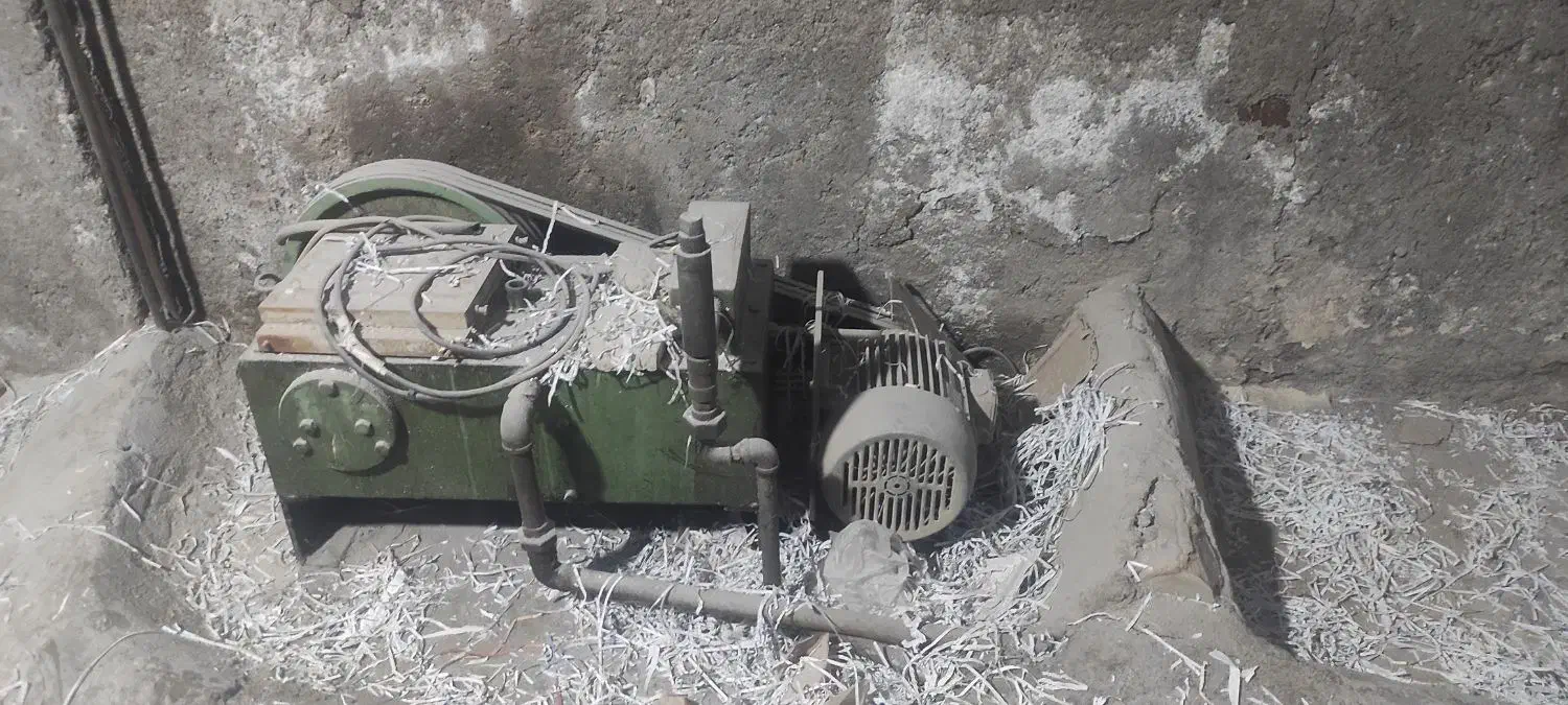 پرس دستگاه موزایک|ماشین‌آلات صنعتی|میانه, |دیوار