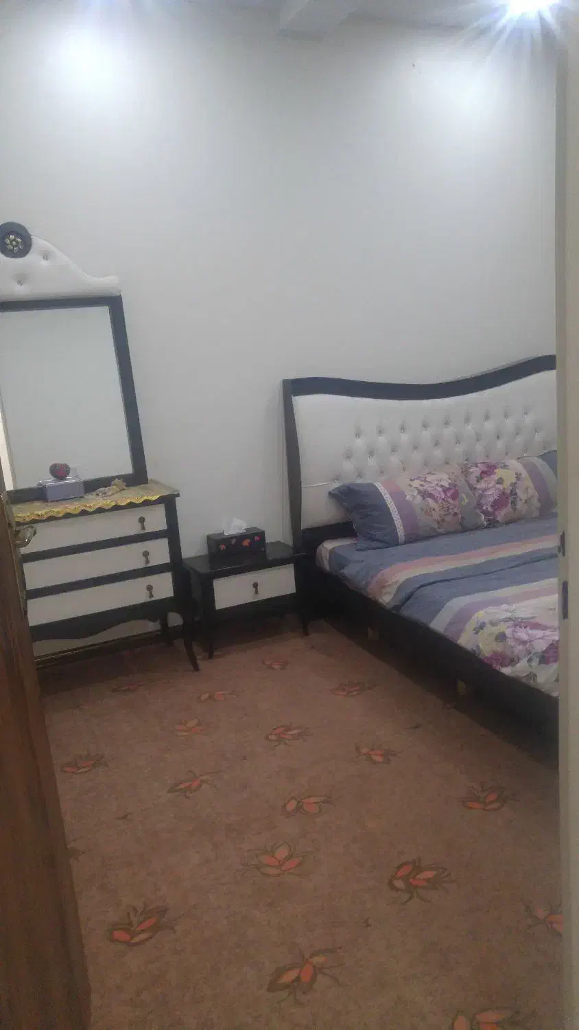 تخت دونفره باتشک طبی سرویس خواب|تخت و سرویس خواب|چهاردانگه (تهران), |دیوار