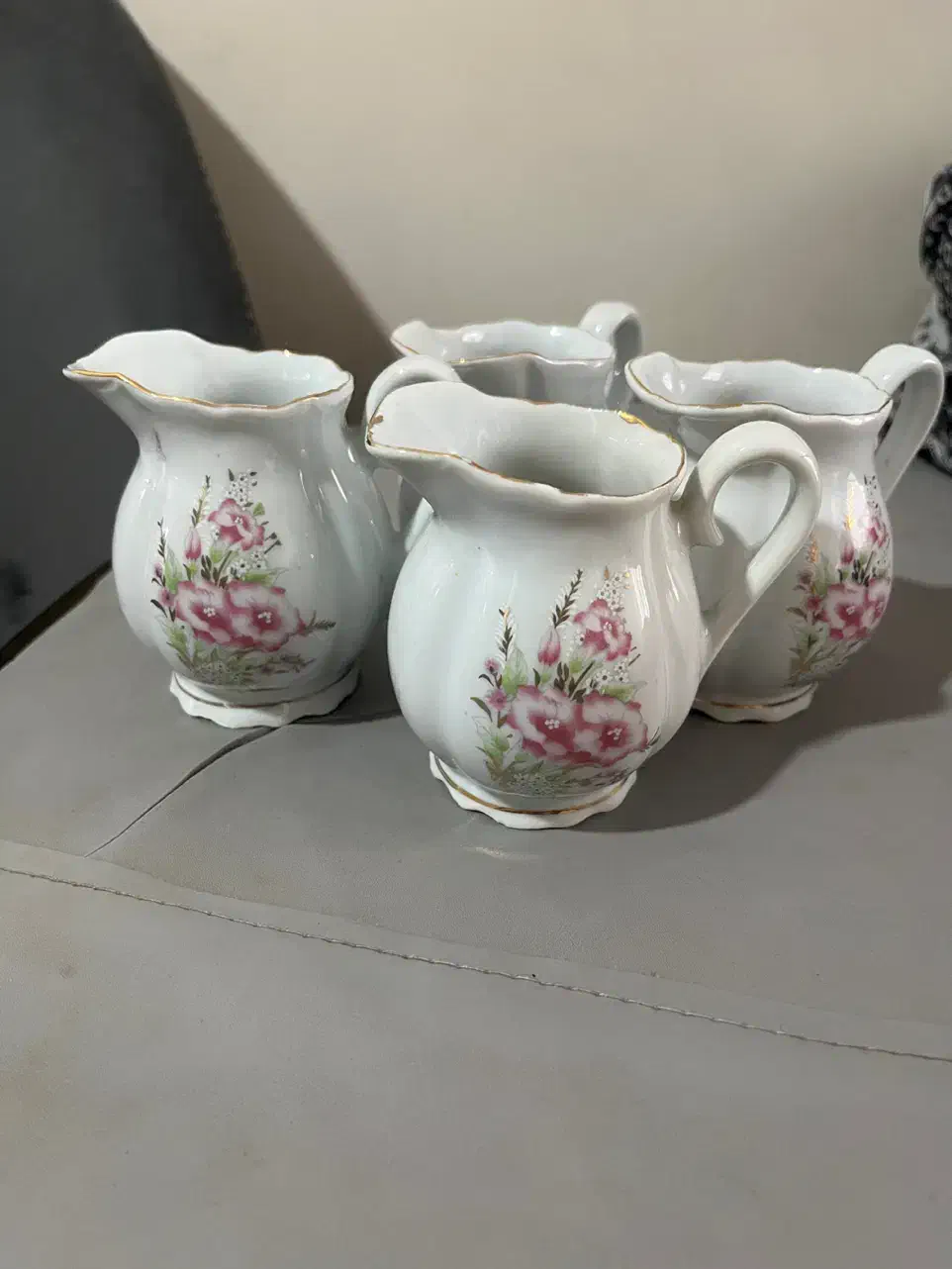 تعدادی ظروف منزل|ظروف سرو و پذیرایی|تهران, جی|دیوار