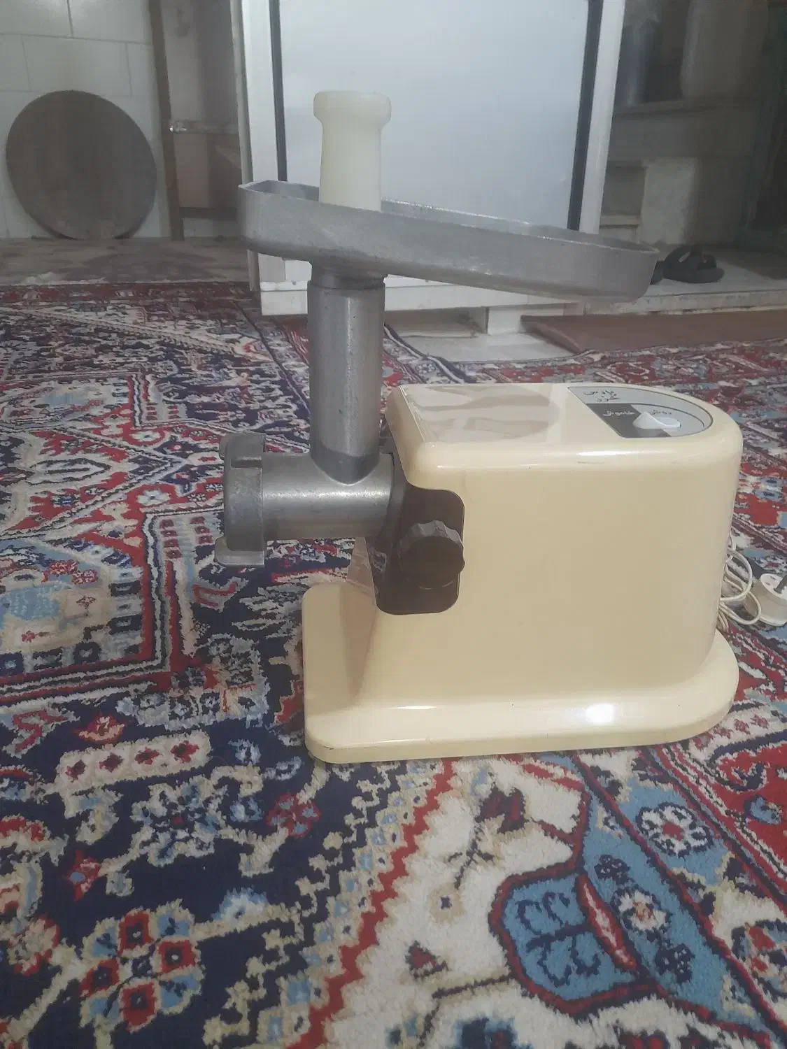 تعدادی لوازم خانگی|سایر لوازم برقی|قم, شاه ابراهیم|دیوار