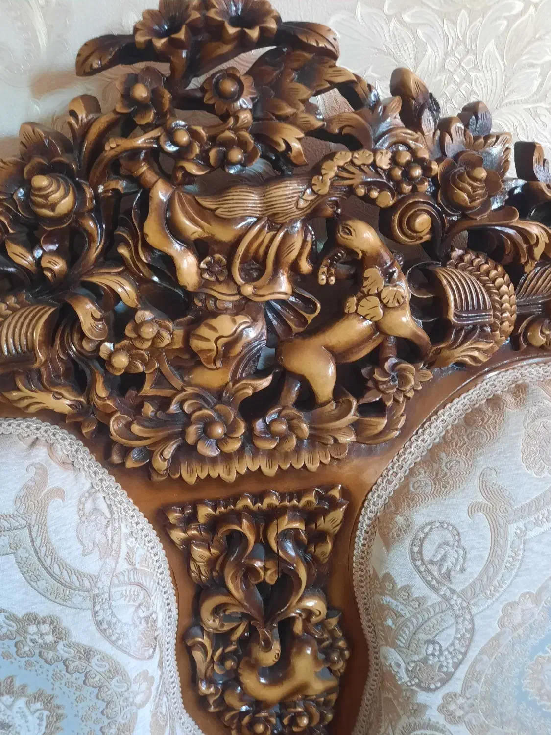 سرویس مبلمان سلطنتی خاص(چوب گردو)|مبلمان خانگی و میز عسلی|تهران, شیخ هادی|دیوار