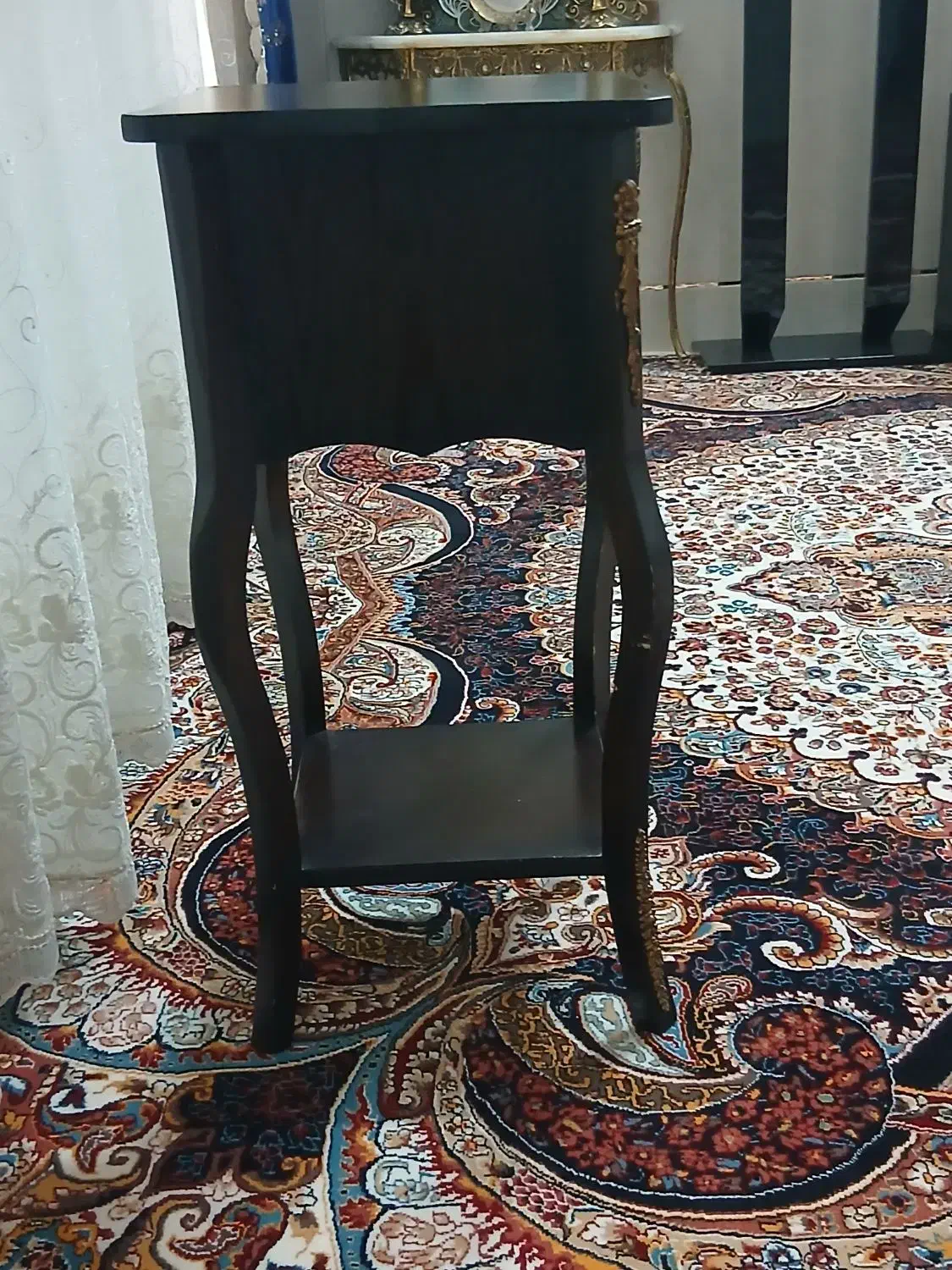 میزتلفن|میز تلفن|قم, انسجام|دیوار